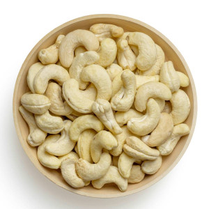 W320 Whole Cashew Nuts – 250g